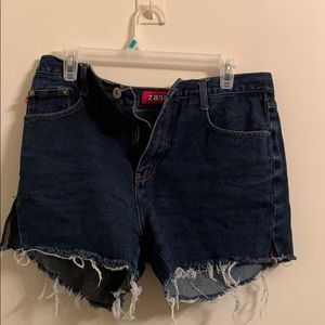 Cut off shorts
